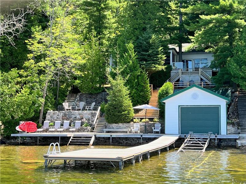 Cozy Cottage on Four Mile Lake