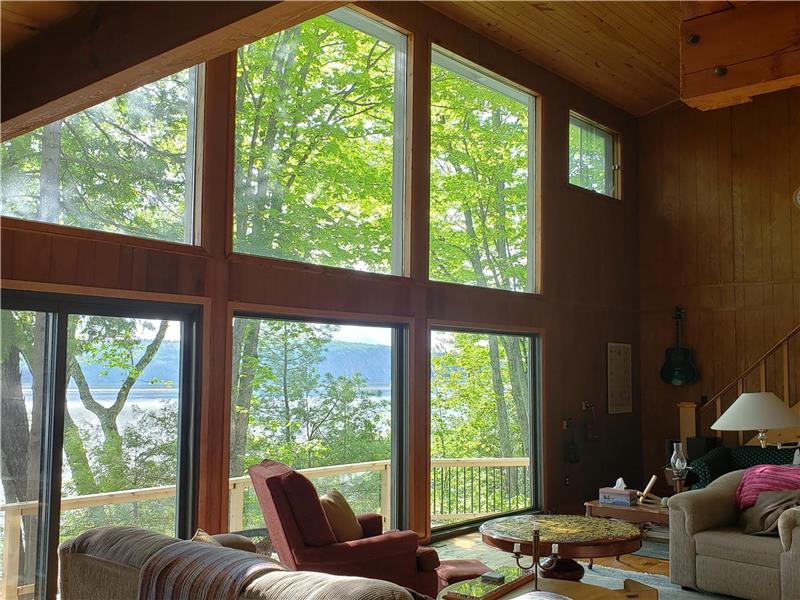 Private Lakefront and Gorgeous Bon Echo Views on Mazinaw Lake