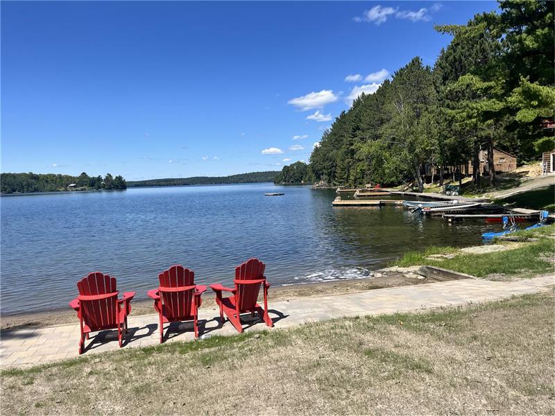 Fairbank Lake Cottages - Apartment Suite
