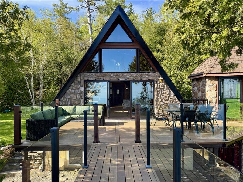 Georgian Sunrise Chalet