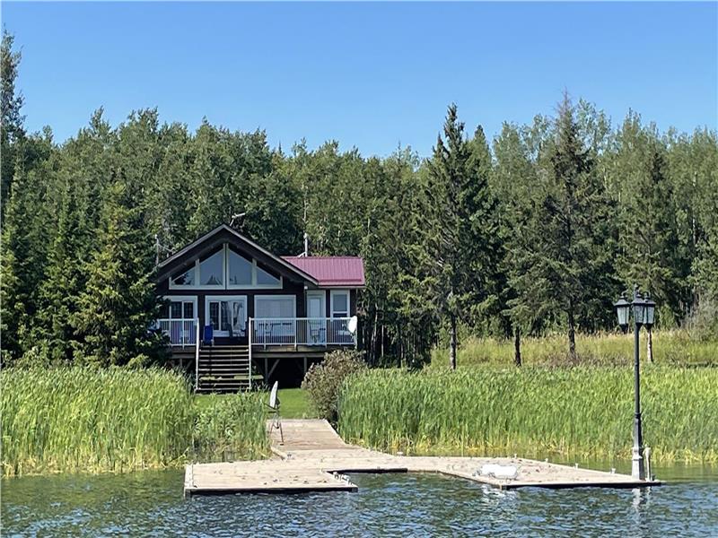 Skøgarmaör Meadow Cottage, Lake Of the Woods, Ward Island