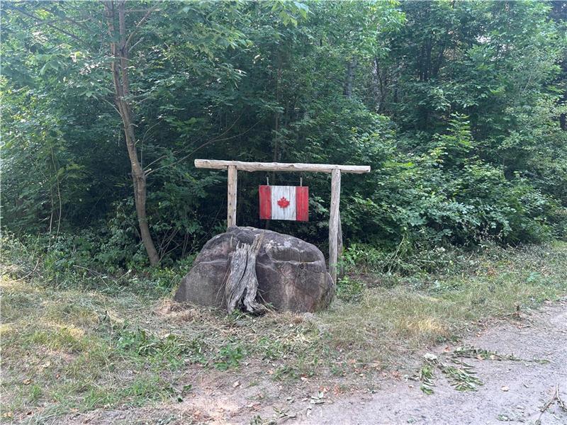 Rutledge Lake Retreat