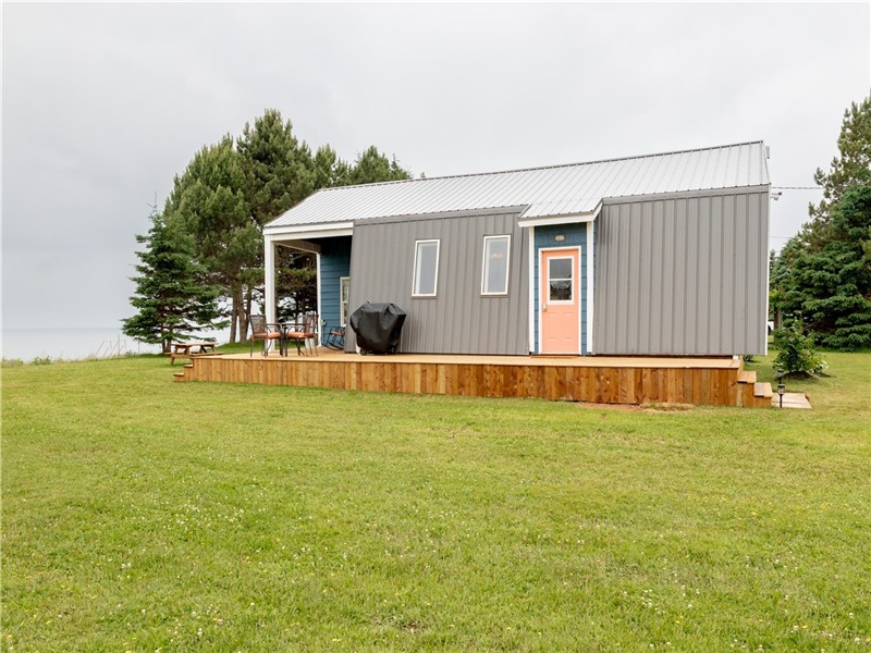 Oceanfront Stay on PEI's South Shore