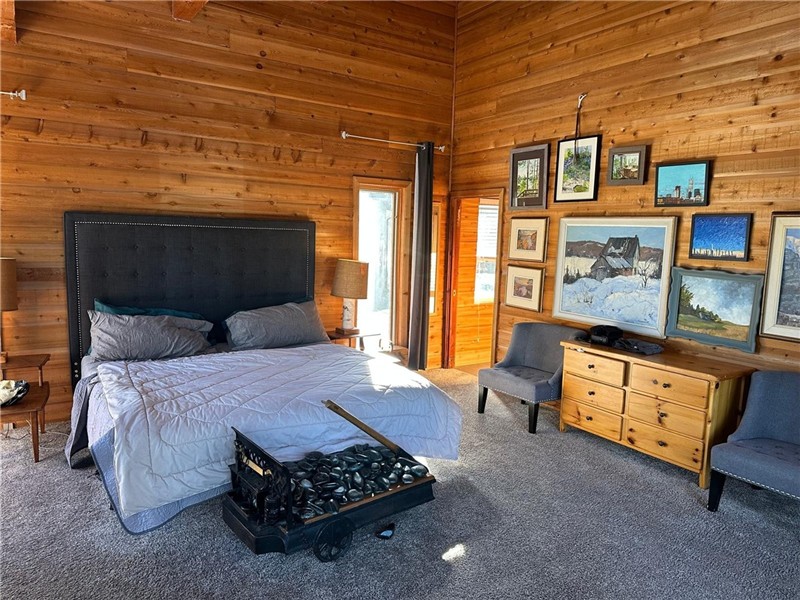 Beautiful Executive Cottage in Muskoka