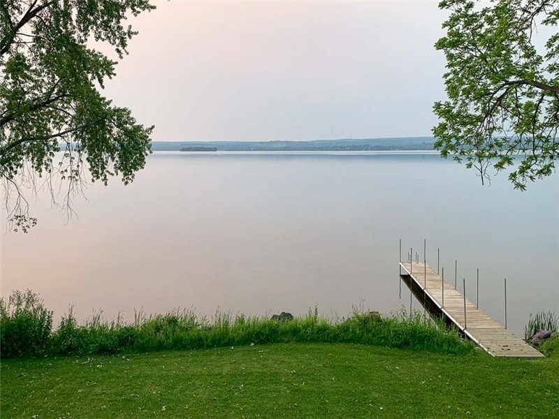 Sunview: 5BR,3bath Rice Lk Cottage Within 30 mins of Peterborough, A/C, W & D, Dishwasher, 2 Fridges