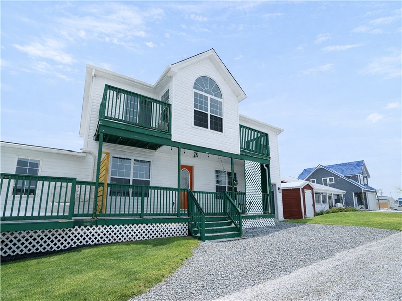 Parlee Breeze Cottage