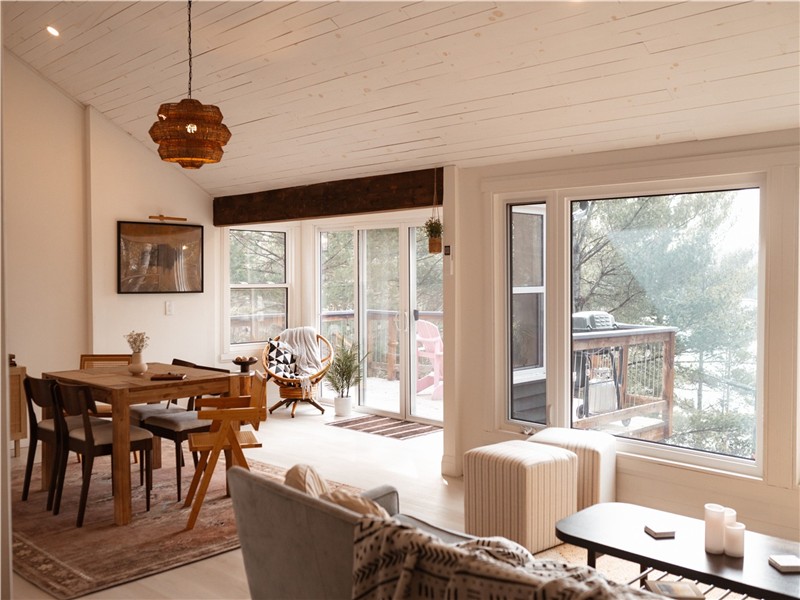 Lakefront Cabin • Hot Tub + Dock • Private Escape