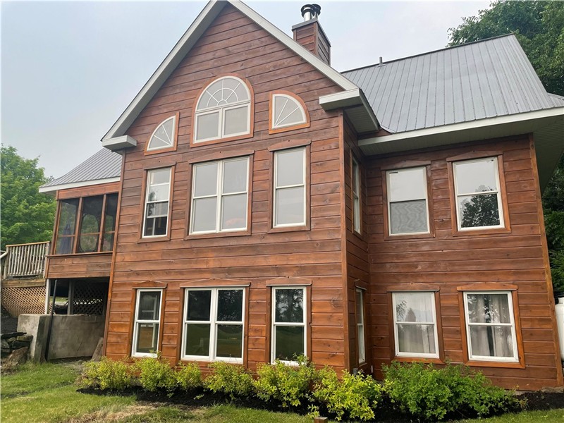 Calabogie Lake Retreat – Private Waterfront Escape, 45 Minutes West of Kanata