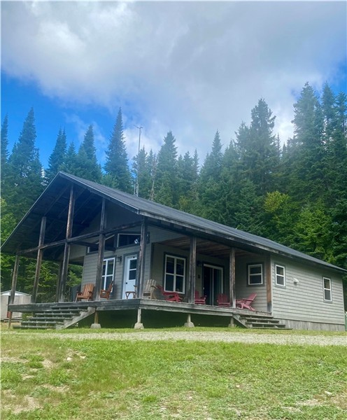 4 seasons cottage for sale- Moose Valley,NB