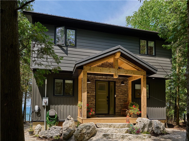 Windy Pines Cottage - Hot tub, Wood-Fired Sauna and Pizza Hut