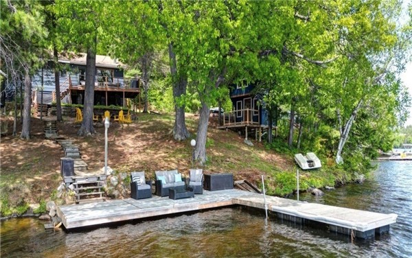 Baptiste Lake House in Bancroft