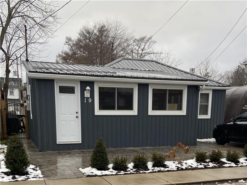 DRAYTON COTTAGE - Port Dover Cottage Rental | GL-9890 | CottagesInCanada