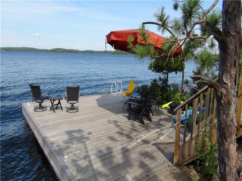 *SORRY NOTHING AVAIL* CallNest 750'Pt panoramic views, privacy!, private beaches