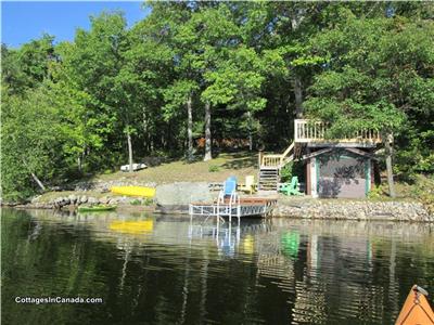 Log Cottage on Kaminiskeg