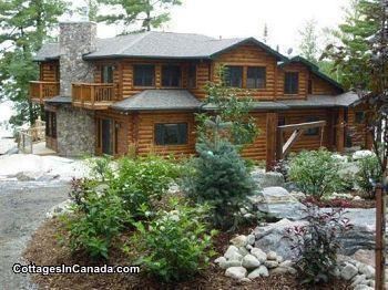 Exceptional Luxury Log Cottage, Muskoka Room, Sand beach, SW Point, fishing boat, canoes, kayak, SUP