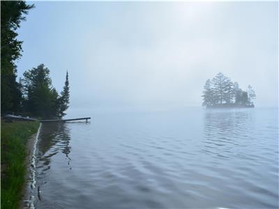 Booking 2024 $1095/week The Point Cottage: Private, Peaceful & you can't beat the view! Sleeps 4