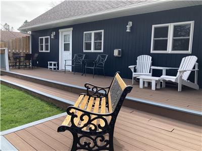 Ridgewood Cedar Inn - Lower left rental unit only