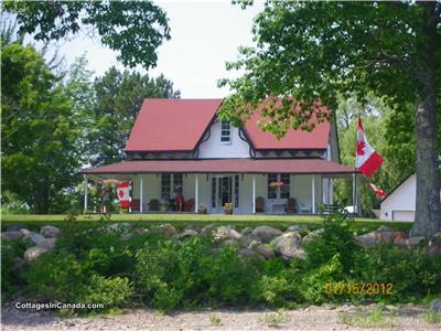 RIVER OAKS, Exclusive Riverfront Property on the Beautiful St. John River