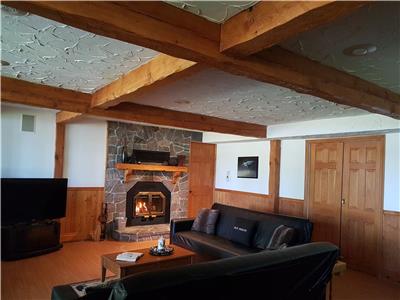 Blue Heron Cove c/w Complimentary Algonquin Pass $599/for 3 ngts. Bring Your Pets Free!