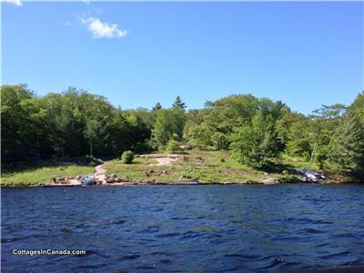 Private Cottage on Eels Lake