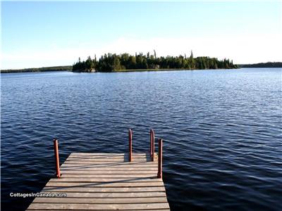Beautiful Booster Lake (Nopiming Park) - Lake Front Cabin - now - Fully Winterized! :)