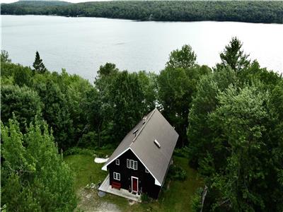 Private Acreage Retreat on Lake Talon near North Bay