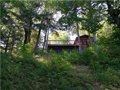 Whippoorwill Cottage, Gananoque Lake