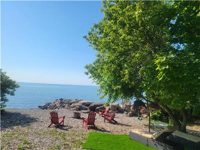 The Old Firehall Hideaway, Private Beach by the Lake Erie (Dunnville Area)