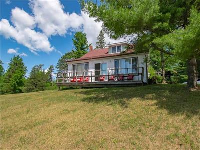 Butterfly - 4Br Port Carling Waterfront Cottage w/ Sand Beach