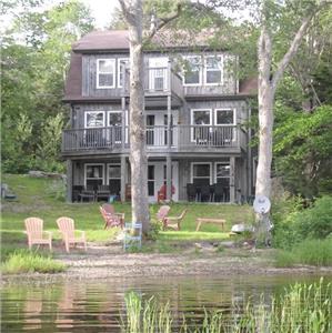 Hemlock Cottage - Lake Side - Available Year Around