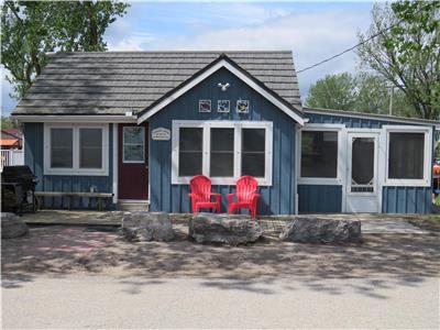 Lakeview Blue Cottage, Long Point