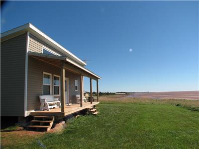 Petite Maison de Cape Rouge - Cozy, pittoresque, confortable -  droite sur la mer!