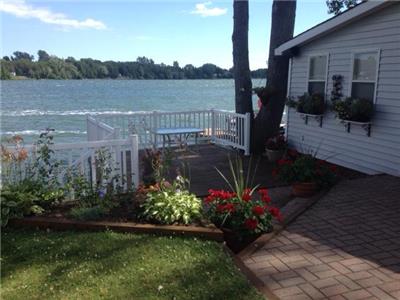 Picton Prince Edward County Ontario Cottage Rentals Vacation