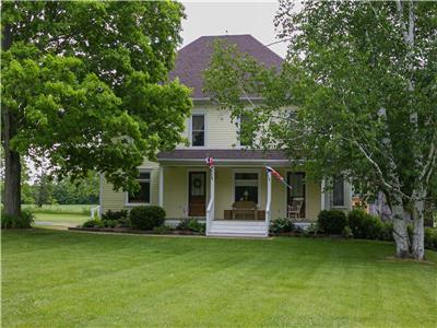 Sandbanks Family Farmhouse