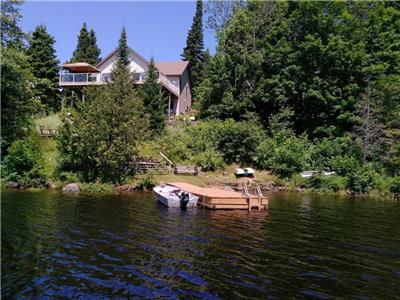 Whitestone Lake Executive Cottage - with Bunkie and TIKI bar.