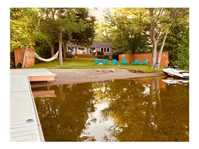 Sunset Bay Cottage- Where the only thing, we overlook, is the water!