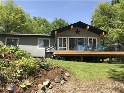 Ohana Ridge Cottage, Sharbot Lake