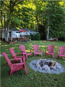 Beautiful Upper Buckhorn Lake Waterfront Cottage w/Bunkie! Few summer dates remain. Book now!!