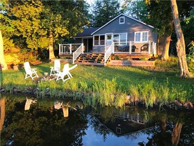 Norman's Landing - Sun, Swim mat, boats, Great for families!