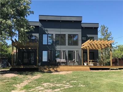 Parnell Cove Vacation rentals of Grand Beach