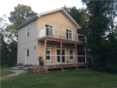 House on the Hill, Devil Lake