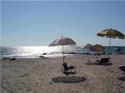 Balm Beach Cottage Rental. Three bedroom cottage on Georgian Bay.