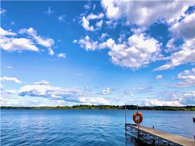 Cameron Lake waterfront cottage