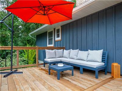 Lemon's Lake Haus-Modern King Bed-1 Dog Welcome-Deck with Propane BBQ, AC, WIFI