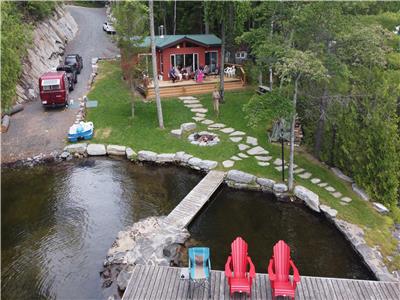 Beautiful cottage on Kashwakamak Lake