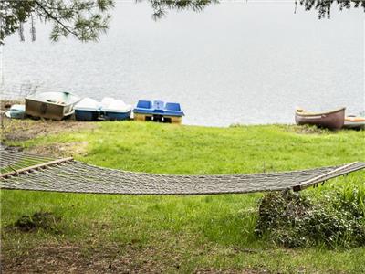 Chalet Ste-Lucie - embarcations, air climatis, veranda mousticaire, plage prive, taxes inclus