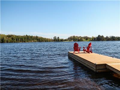 Beautifully cottage on the lake with a view