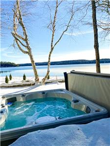 Beach Point Cottage Co. - Kennisis Lake-!! January !! Lots of snow!!!