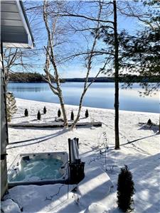 Beach Point Cottage Co. - Kennisis Lake-!! Dec 19th weekend!!!