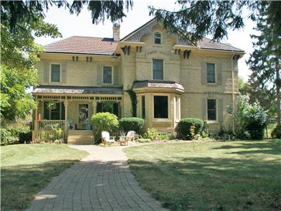 Bayfield Manor